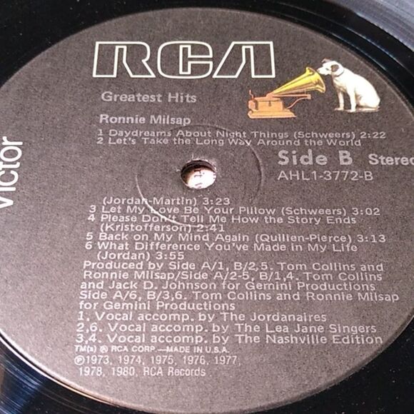Ronnie Milsap Greatest Hits Vinyl Record - Picture 12 of 12